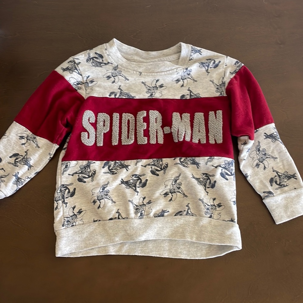 Marvel Spider-Man light sweater shirt